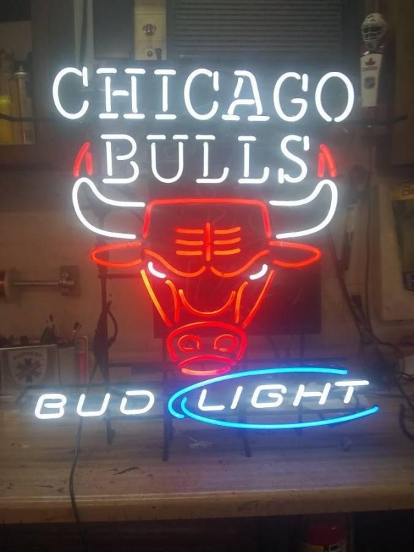 Bud Light Chicago Bulls Neon Sign NBA Sports Neon Light – DIY Neon Signs – Custom Neon Signs USA