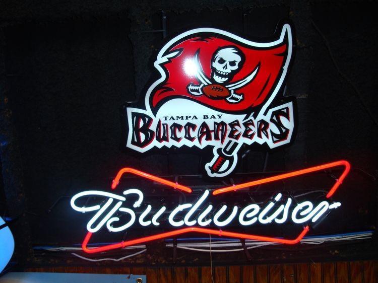 Budweiser Tampa Bay Buccaneers Neon Sign Teams Neon Light