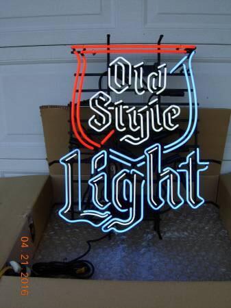 Old Style Light Neon Sign Bar Sign Neon Light