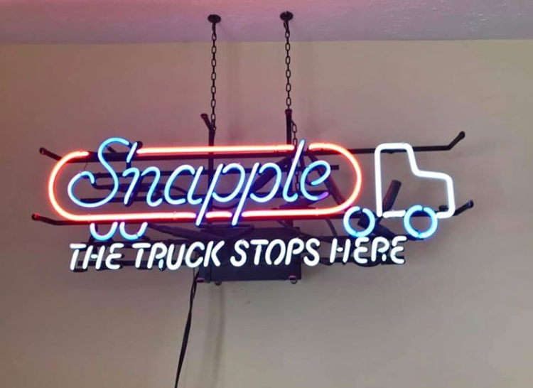 Snapple The Truck Stors Here Neon Sign Neon Light