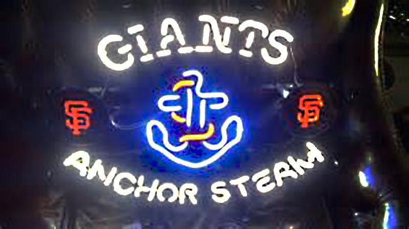 Gianits Anchor Steam Neon